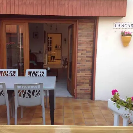 Charmante Maison De Classee 3* 펜션 *